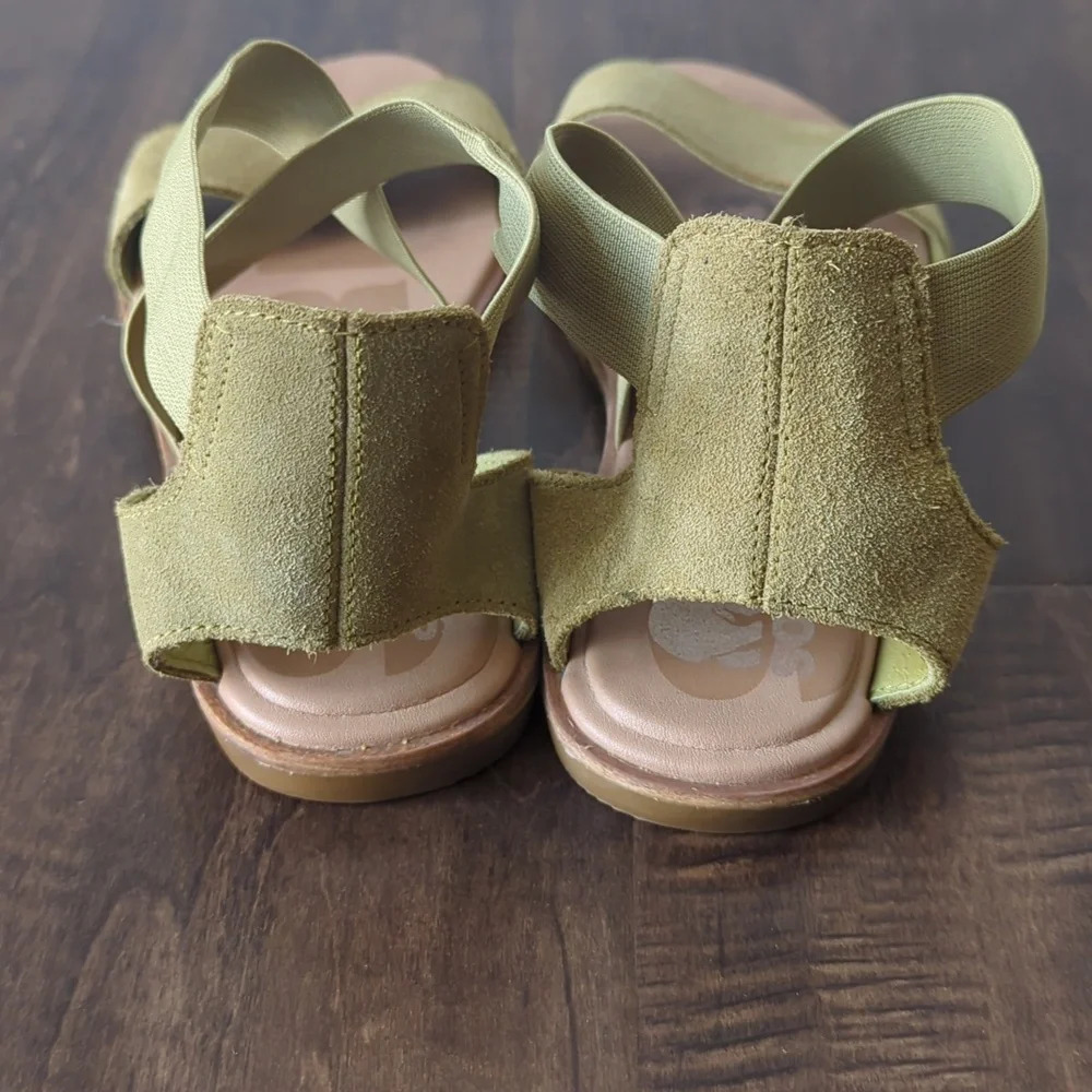 Sorel Ella Sandal Size 9 in Green Lightly Used - Picture 4 of 6